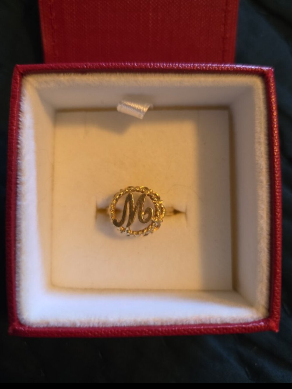 14k gold M initial ring